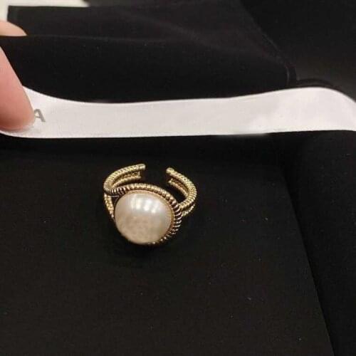 Hot Brand Fashion Pearl Jewelry For Women Vintage Open Rings Big Pearl Vintage Party Rings Yellow Brass Jewelry Big Pearl Ring