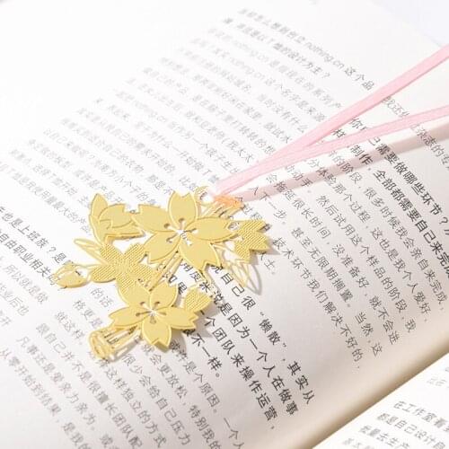 Creative Sakura Series Chinese Style Hollow Bookmark Mini Brass Pink Streamers Student Girl Gift Bookmark Stationery 1PCS
