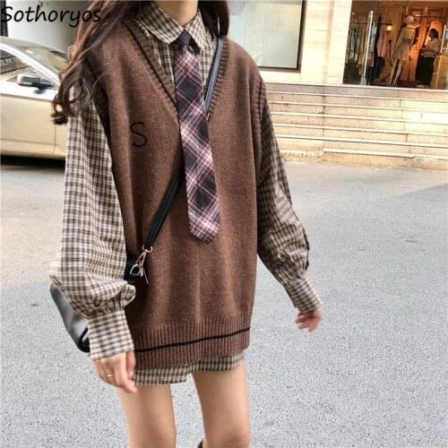 Women Sweater Vests V-neck Embroidery Japan Style Harajuku Students College Fashionable Oversize Bf Jumpers Casual Streetwear