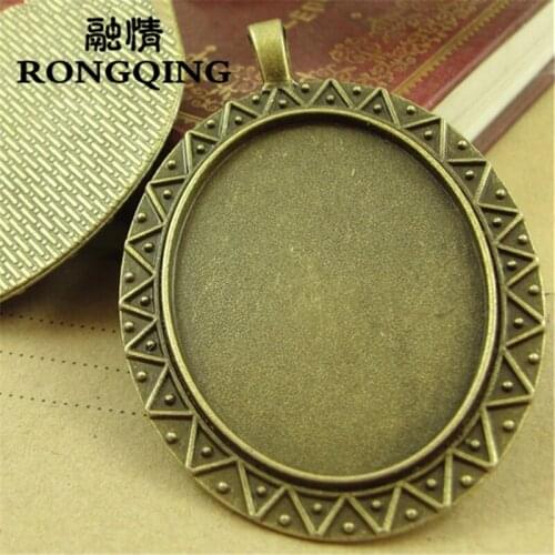 RONGQING 40*30MM 20pcs/lot Triangle Retro Necklace Tray Cabochon Base Setting DIY Accessories Wholesale Craft