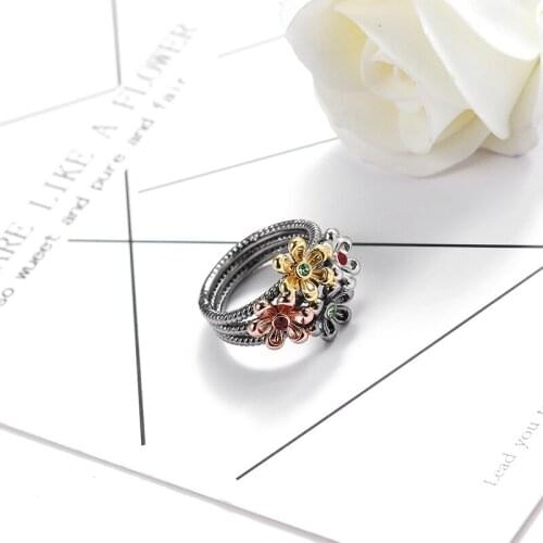 Black Vintage Flower Gothic Punk Ring for Women Mens Ring Engagement Fashion Jewelry Stainless Steel Korean Personalized Gift