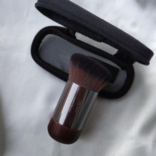 1 Pcs Foundation Concealer Brush High Light Blush Pressed Powder Base Makeup Oblique Flat Head Large Brush Wood Handle Portable