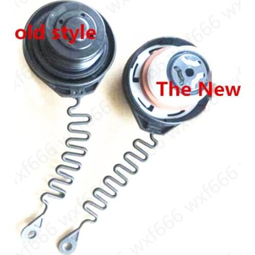 Car Fuel tank inner cover XC90 XC70 XC40v olv oV90 V70 V40 V50 TX5 S90L S80 S60 S40 C70 C30 Fuel filler hole cap