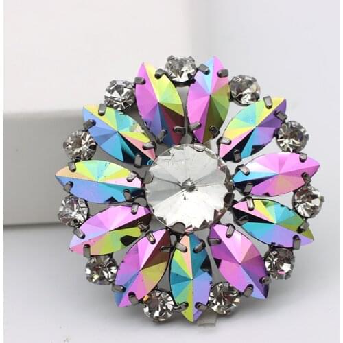 13 Colors Round Flower Rhinestone Applique Colorful Gold or Silver Base Sew on Rhinestone Brooch For DIY Clothes Dress Decoratio