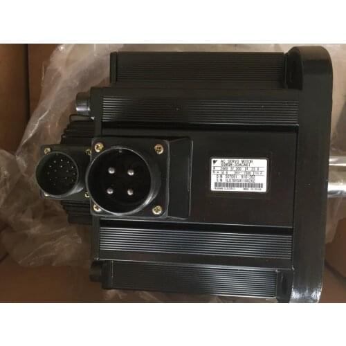 SGMGH-30ACA61 SERVO MOTOR , used in good condition . 80% appearance new , good working , free shipping
