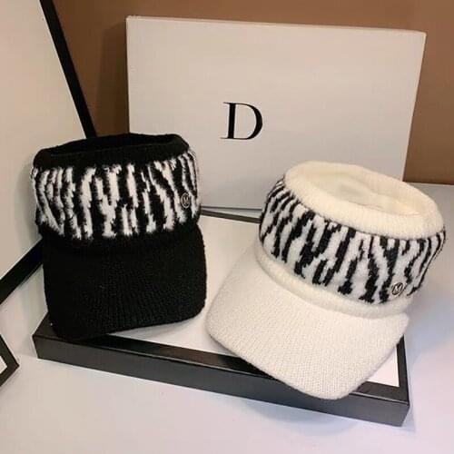 Beanies hat for women black striped knitted empty top hat plus velvet warm baseball cap Snapback Bone Cap Gorros