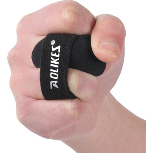 1PCS New Finger Brace Support Protector Bandage Pain Relief Outdoor Basketball Volleyball finger sleeve Protection Wrist support