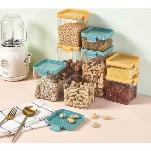 CORATED Plastic Containers