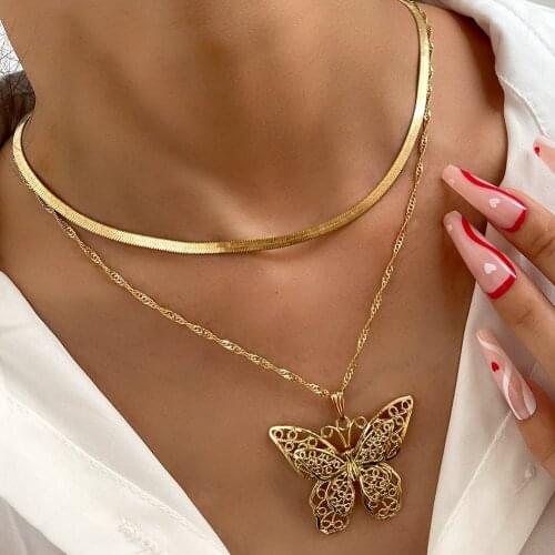 Bohemia Golden Hollow Layered Butterfly Necklace For Women Simple Punk Metal Snake Chain Choker Clavicle Necklaces Gifts Jewelry