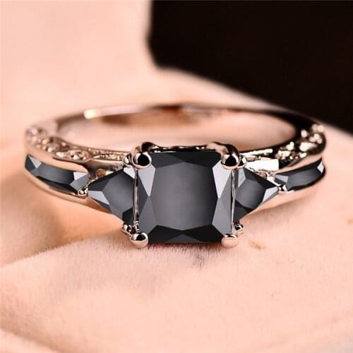 Dazzling Special-interest Black Stone Women Wedding Ring Crystal Zircon Delicate Gift Top Quality Female Classic Jewelry