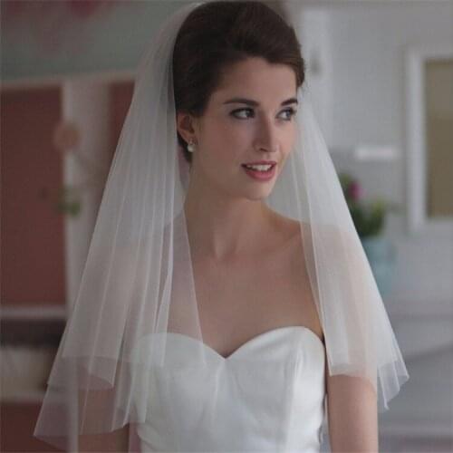 Wedding veil white bride bridal elegant beautiful short with comb 2022
