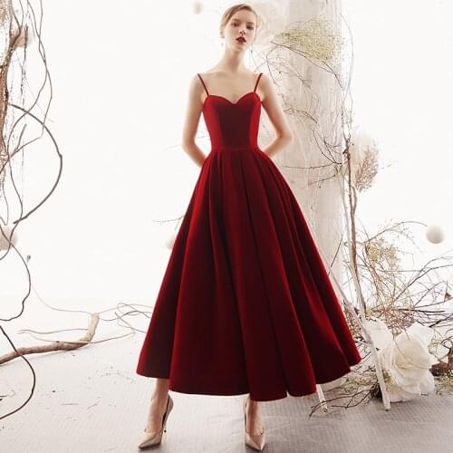 Wine dress Bride in the summer of 2020 slim modern birthday banquet red sling evening dress can be worn in Spring Festival