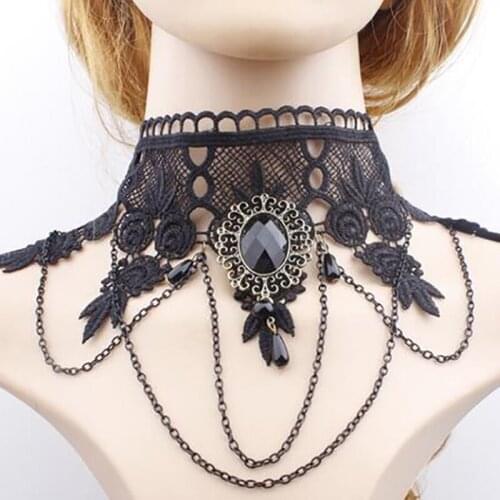 Gothic Black Lace Necklaces Choker Rhinestone Crystal Elegant Clavicle Chain Women Girls Fashion Chokers Necklaces Jewelry