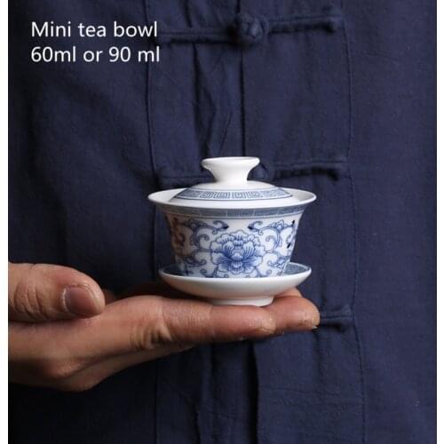 Mini Chinese Palace Style Tea Bowl Ceramic Teacup Blue And White Travel Kung Fu Tea Set Small Tureen Porcelain Cup Flower Gaiwan
