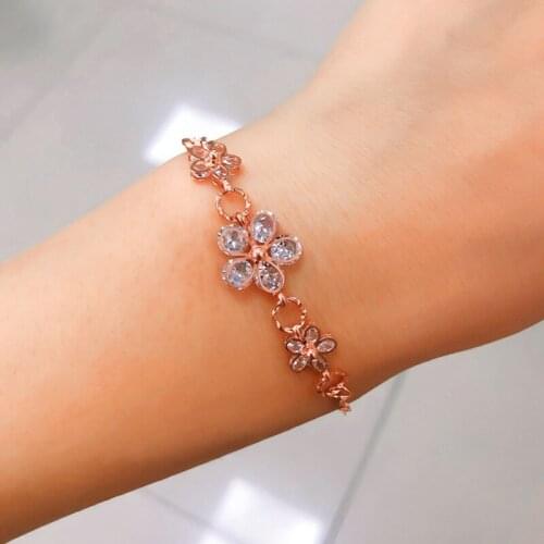 Small Pure and Fresh and Heartly Sweet Bracelet Cubic Crystal Adjustable Bracelets New Flower Bracelet