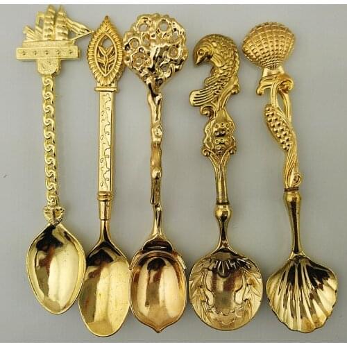 5pcs/lot Kitchen Dining Bar Vintage Royal Style Carved Flatware Cutlery Mini Dessert Spoon Small Coffee Spoon KV 041