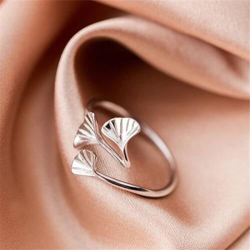 Bohemian2 Free Shipping Leaf Tibetan Silver Adjustable Ring Girl Bijoux Summer Outing Banquet Party New Arrival Jewelry Gift