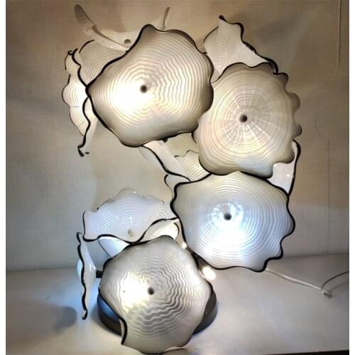 Artistic Design White Color Light 100% Hand Blown Murano Glass Sculpture for Home Hotel Decor Creative Floor Lamp