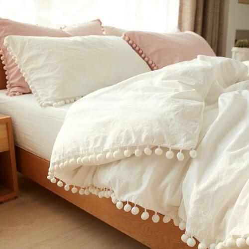 Wihte Pink Bedding Sets With Washed Ball Decorative Microfiber Fabric Queen King Duvet Cover Pillowcase Comfortable