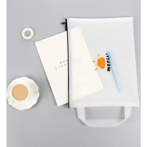 DL Korean ulzzang black white leather trumpet large hand holding handbag printed Korean female make-up bag spot student supplies