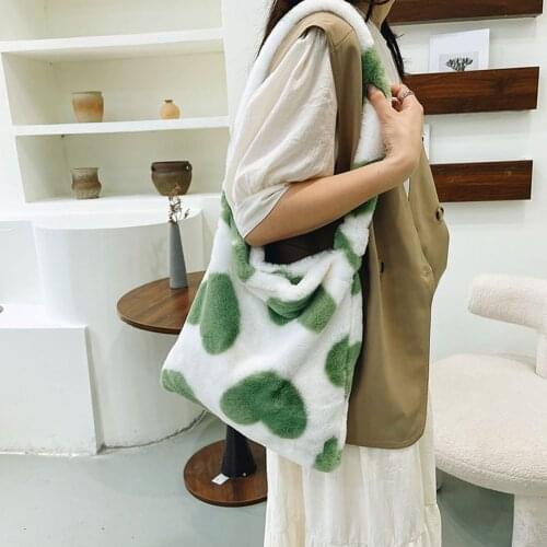 Fashion Womens Bag Love Heart Printing Plush Shoulder Crossbody Shopper Bag Ladies Casual Autumn Winter Large Capacity Handbags