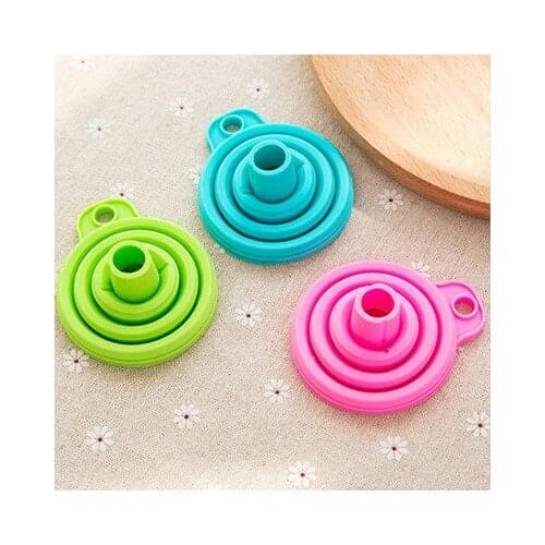 Portable Silicone Folding Funnel Food Grade Silicone Retractable Folding Funnel Dispenser Kitchen Tools