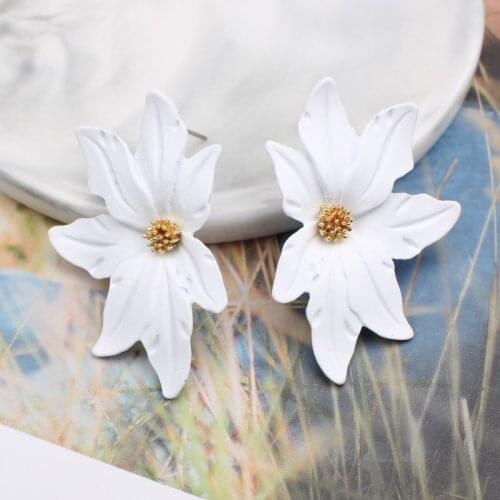 Korean Style Big Flower Stud Earrings For Women Rose Yellow Pink Fashion Romantic Sweet Jewelry Accessories Brincos Girl Gift