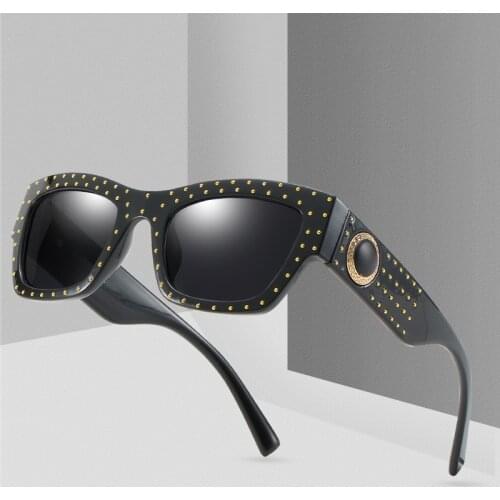 Brand Design Square Small Sunglasses For Women Men Fashion Classic Summer Outdoor Travel Street Driving Sun GlassesEyeglasses