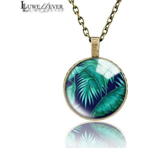 Tropical Leaves Necklace 695 25mm Bronze 30mm Wood Rhinestone Double-sided Moon Round Glass Pendant For Women Gift