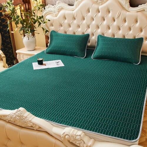 Washable Latex Bed Mat Summer Cool Sleeping Pad Sheet Soft Bedding with Pillowcase Queen King Size Bed Cover Protector