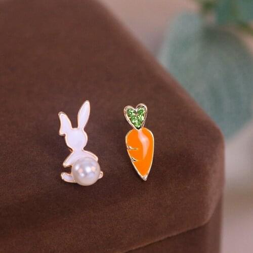 Cute Fun Rabbit and Carrot Stud Earrings for Women Girls Lovely Simulated Pearl Crystal Asymmetric Animal Stud Ear Jewelry Gifts