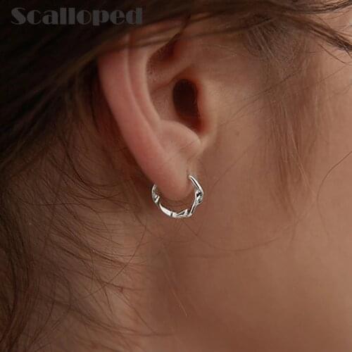 SCALLOPED European Small Mobius Ring Stud Earrings Women 2020 Minimalist Metal Twisted Piercing Korean Fashion Jewelry