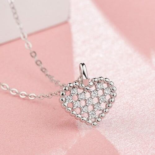 UFOORO Sterling Silver Small Fresh heart-shaped Necklace Female Pendant Adjustable Clavicle Chain