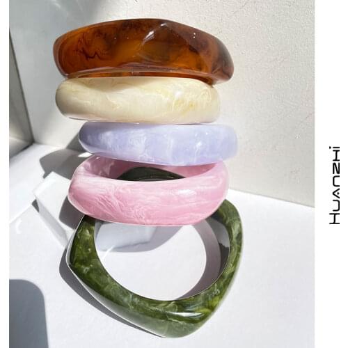 Geometry Alien Art Personality Retro Acrylic Irregular Resin Bracelet Bangle for Women Girl Party Jewelry Gift HUANZHI 2021 NEW