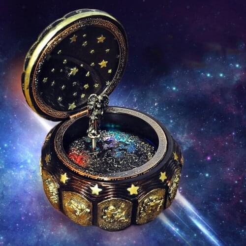 MagiDeal Retro Zodiac 12 Signs Music Box Hand Crank 12 Constellation Musical Boxes with Led Flash Lights Valentines Day Gift