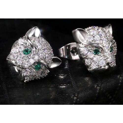 Huitan Delicate Leopard Head with Green Eyes Stud Earrings for Female Micro Paved with CZ Stone Classic Animal Earring Jewelry
