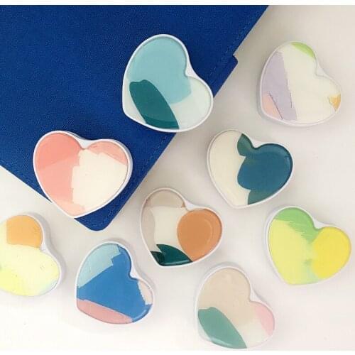 Contracted style phone holder Love heart folding bracket mobile phone bracket grip universal Apply to iPhone Samsung Xiaomi Huaw