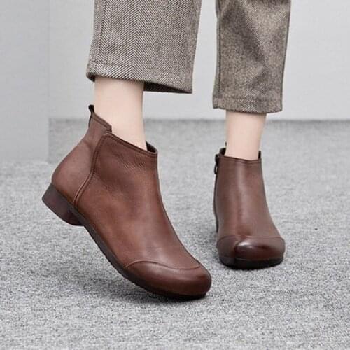 2021 New Comfortable Womens Boots Flat Round Toe Womens Short Boots Leather Zapatos Mujer Autumn Womens Shoes Botas Mujer
