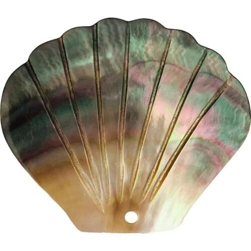 2PCS Natural Shell Charms Pendant Exquisite Sector Shaped Carving Seashell for DIY Jewelry Making Finding Accessories Necklace