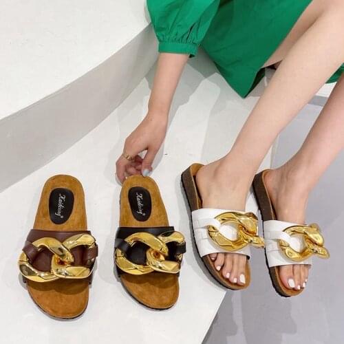 2021 New Brand Design Gold Chain Slippers Flat Heel Peep Toe Slip On Slides Summer Outdoor Flip Flop Beach Shoes Ladies Sandal S