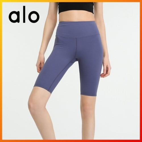 Alo Yoga Summer Womens High Waist Five-point Shorts Exercise Fitness Running Cycling Squatting Up Sports Shorts Three-color