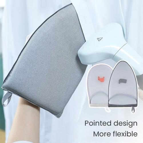 Handheld Ironing Pad Mini Heat Resistant Ironing Pad Sleeve Ironing Board Glove for Clothes Garment Steamer PortabLe Iron Table