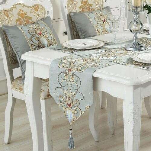 Wholesale European Satin Jacquard Table Runner American Pastoral Luxury Coffee Table Decorative Cloth Chest of Drawers Long *40