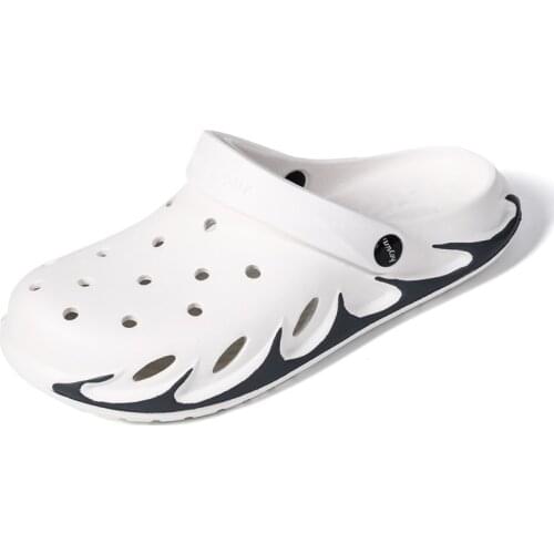 Men Sandals Summer Shoes Rubber Clogs PU Garden Shoes Black 45 Large Size Non-slip Beach Soft-soled shoes