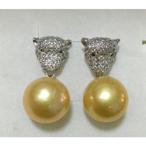 Charming pair of huge 10-11mm south gold pearl dangle earring 925s