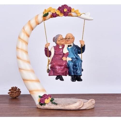 Wedding Gifts Parents Home Decoration Garden Figures Statuettes Old Love Couple Grandparents Miniature Resin Crafts