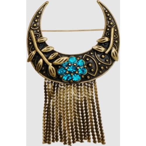 Amorita boutique crescent pendant vintage Brooches