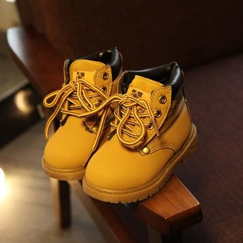 Childrens Martin Boots For Girls Boys Warm Snow Boots New Comfy Kids Winter Fashion Casual Plush Child Baby Toddler Shoes A776