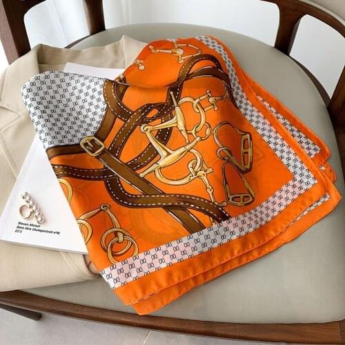 2021 Female Popular Dustproof Kerchief Autumn Belt Print Silk Scarves Fashion 70X70CM Sunscreen Shawl Luxury Korean Square Towel