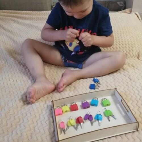 Montessori Locks and Keys with Bamboo Tray Practical Life Material Educational Toys For Children Early Teaching Aids MD1564H